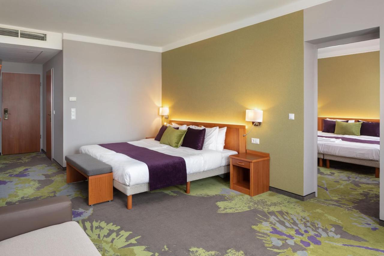 Karos 4* Залакарош