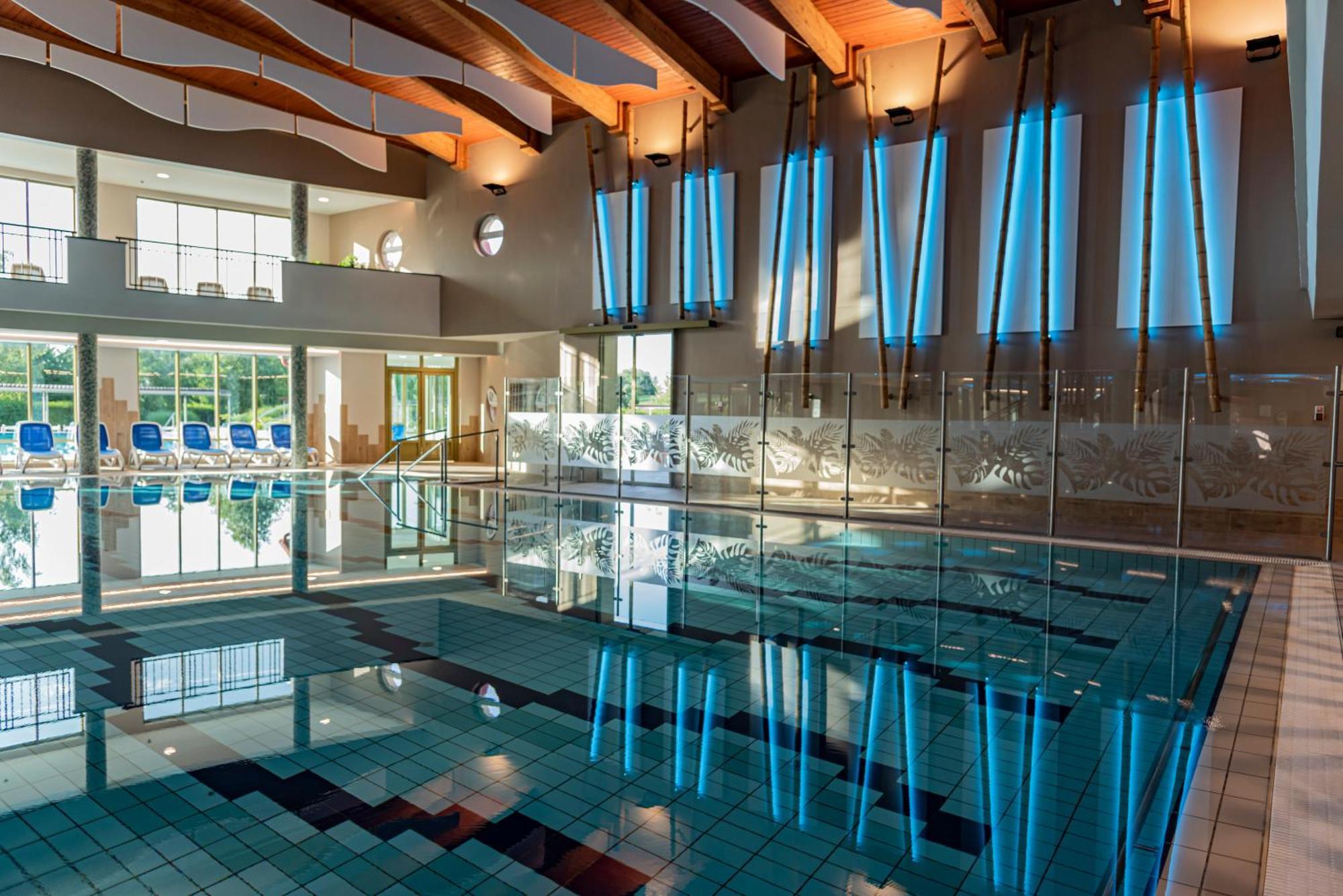 Готель Karos 4*